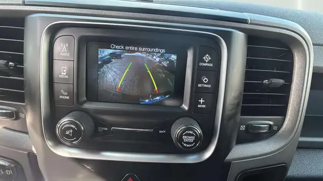 2016 Ram 1500 TRADESMAN 4WD CREW CAB 3.0L TURBO DIESEL/B.CAM/R.S - Photo 18