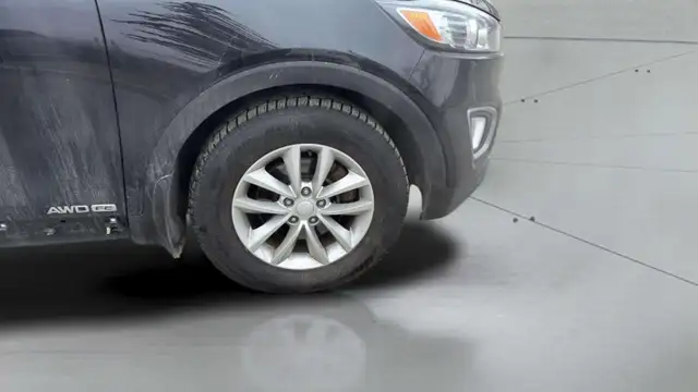 2018 Kia Sorento LX V6 AWD - Photo 16