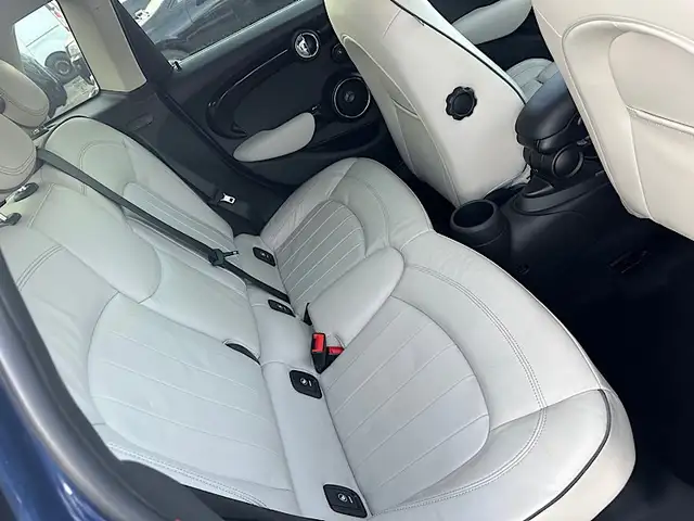 2015 MINI Cooper 5 Door 5dr HB - Photo 8