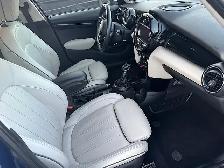 2015 MINI Cooper 5 Door 5dr HB - Photo 9