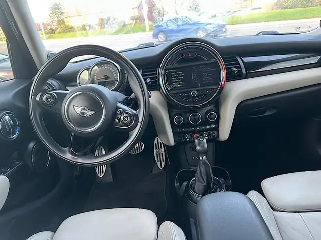 2015 MINI Cooper 5 Door 5dr HB - Photo 11