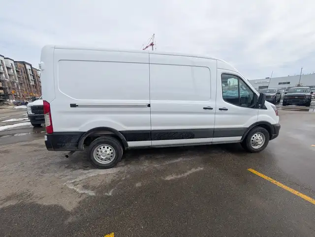 2025 Ford Transit Cargo Van - Photo 8