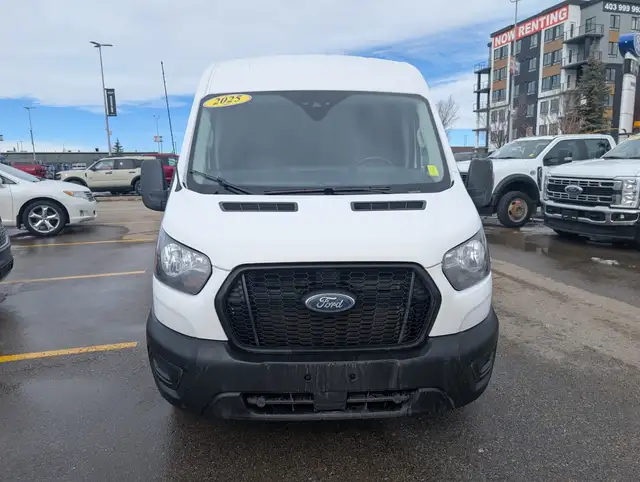 2025 Ford Transit Cargo Van - Photo 10