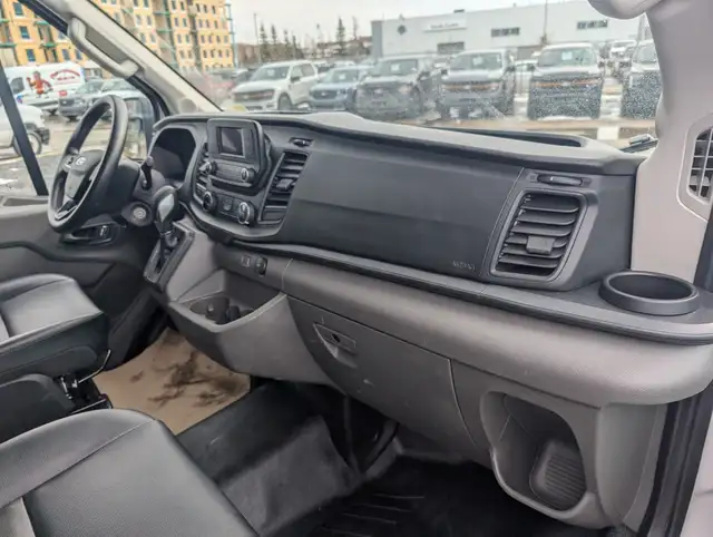 2025 Ford Transit Cargo Van - Photo 12