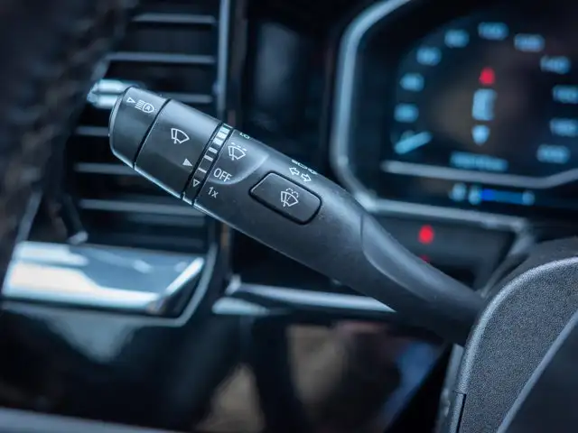 2023 GMC Sierra 1500 Elevation - Tow Hooks | Remote Start - Photo 22