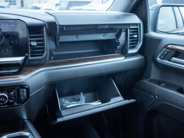 2023 GMC Sierra 1500 Elevation - Tow Hooks | Remote Start - Photo 42