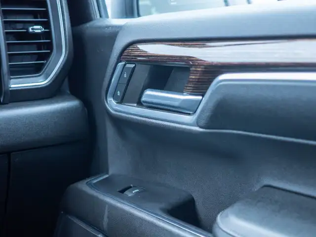 2023 GMC Sierra 1500 Elevation - Tow Hooks | Remote Start - Photo 43