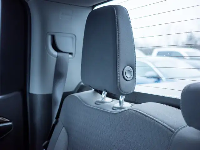 2023 GMC Sierra 1500 Elevation - Tow Hooks | Remote Start - Photo 55