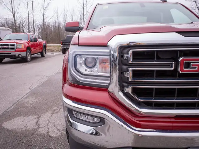 2019 GMC Sierra 1500 Limited SLE - Front and Back Bench Seats - Photo 12