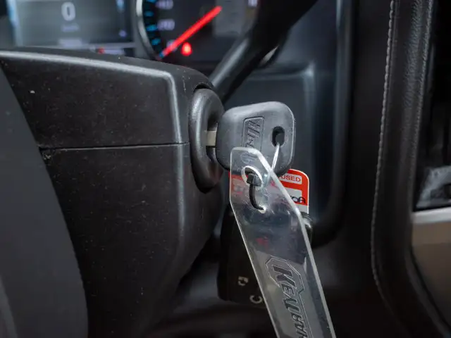 2019 GMC Sierra 1500 Limited SLE - Front and Back Bench Seats - Photo 29