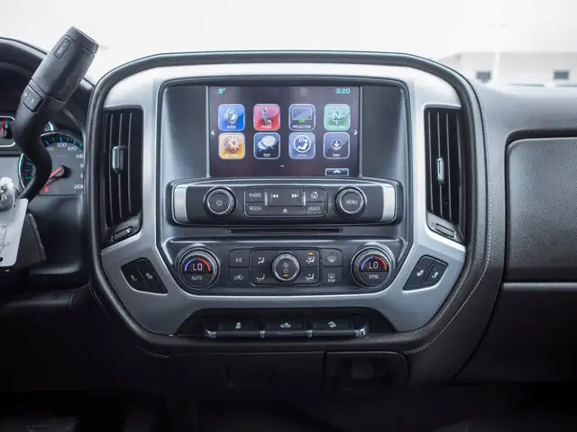 2019 GMC Sierra 1500 Limited SLE - Front and Back Bench Seats - Photo 45