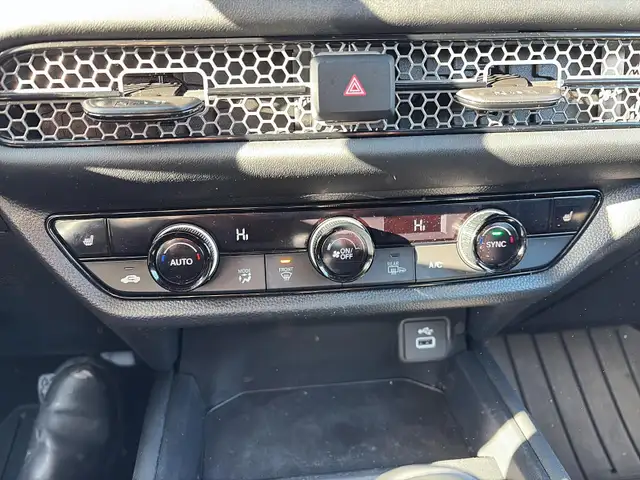 2025 Honda HR-V Sport Sport | Sunroof | Lane Assist - Photo 15