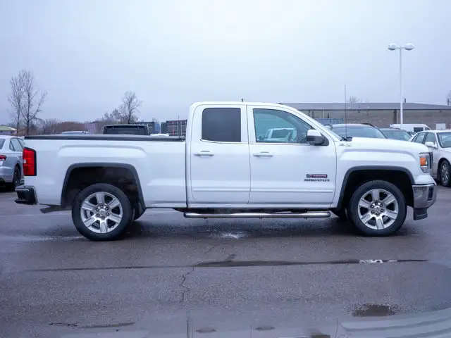 2015 GMC Sierra 1500 SLE - Leather Steering Wheel | Wi-Fi - Photo 9