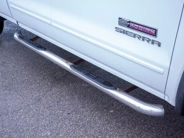 2015 GMC Sierra 1500 SLE - Leather Steering Wheel | Wi-Fi - Photo 15