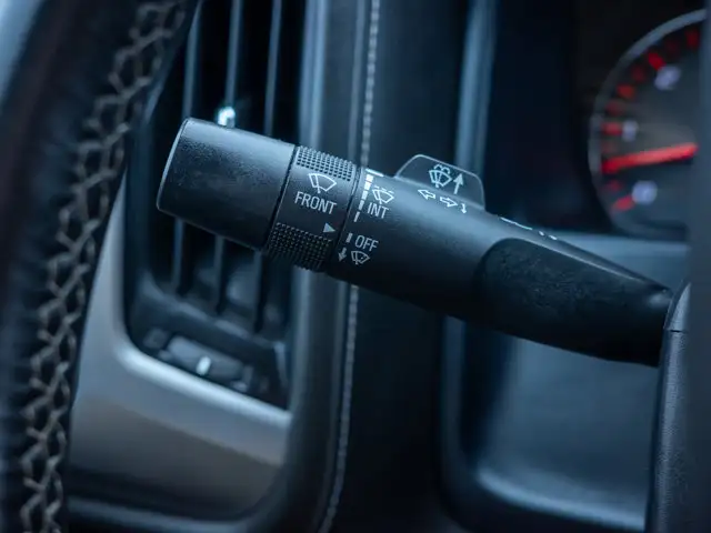 2015 GMC Sierra 1500 SLE - Leather Steering Wheel | Wi-Fi - Photo 23