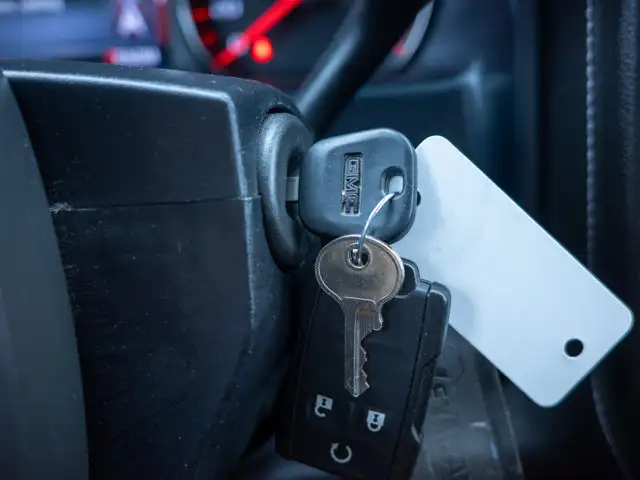2015 GMC Sierra 1500 SLE - Leather Steering Wheel | Wi-Fi - Photo 30