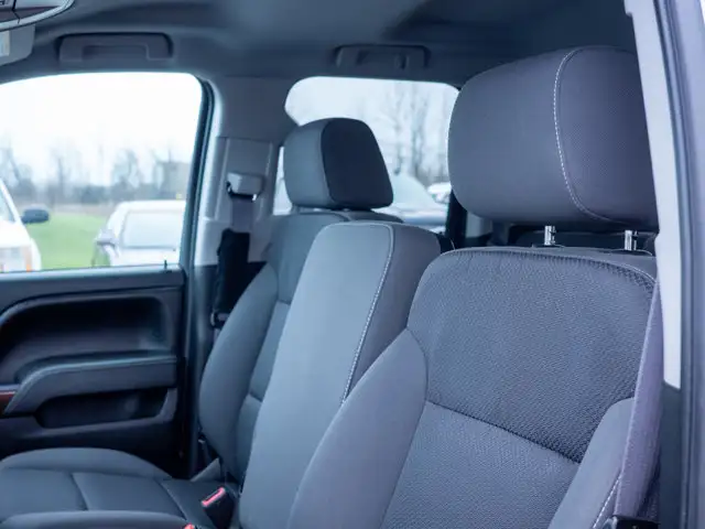 2015 GMC Sierra 1500 SLE - Leather Steering Wheel | Wi-Fi - Photo 33