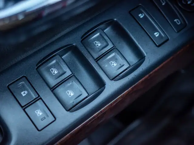 2015 GMC Sierra 1500 SLE - Leather Steering Wheel | Wi-Fi - Photo 37