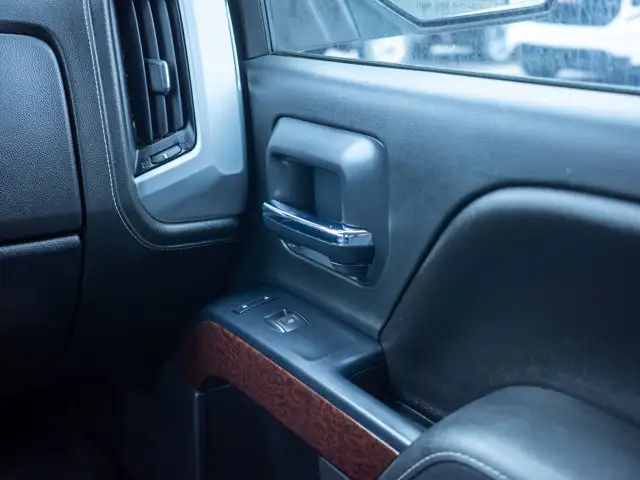 2015 GMC Sierra 1500 SLE - Leather Steering Wheel | Wi-Fi - Photo 45