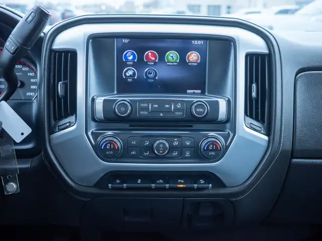 2015 GMC Sierra 1500 SLE - Leather Steering Wheel | Wi-Fi - Photo 46