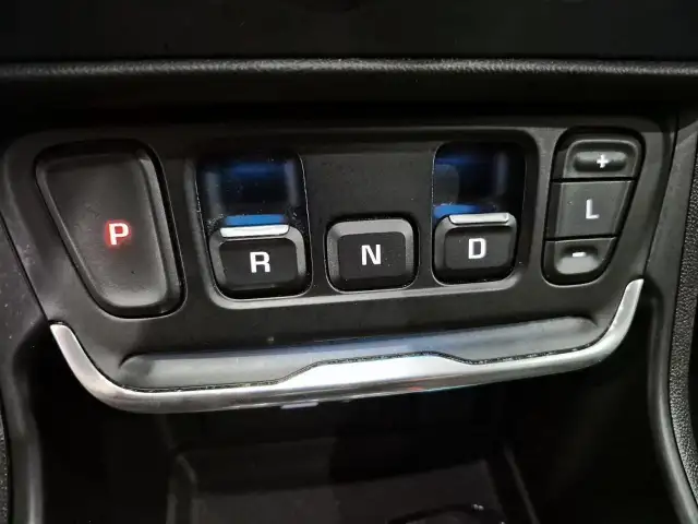 2021 GMC Terrain SLE SLE | ELEVATION PACKAGE | BLACK OUT - Photo 15