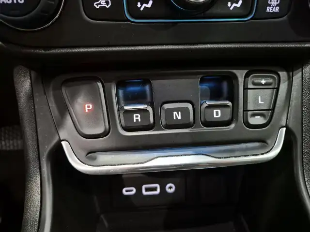 2021 GMC Terrain SLE SLE | ELEVATION PACKAGE | BLACK OUT - Photo 24