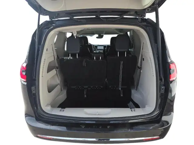 2023 Chrysler Pacifica Touring-L Touring- L| Leather Seats |... - Photo 8