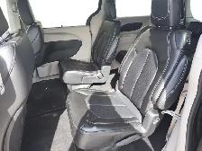 2023 Chrysler Pacifica Touring-L Touring- L| Leather Seats |... - Photo 11