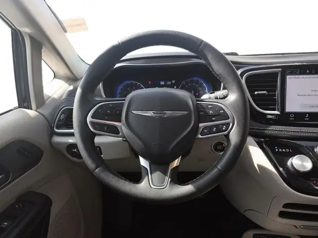 2023 Chrysler Pacifica Touring-L Touring- L| Leather Seats |... - Photo 16