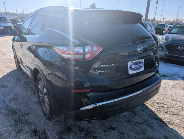2017 Nissan Murano - Photo 3