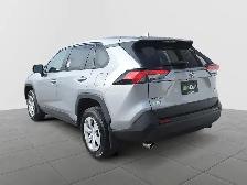 2024 Toyota RAV4 LE LE | Adaptive Cruise | Heated Seats - Photo 6