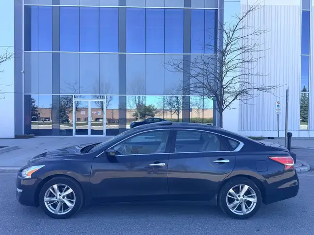 2013 Nissan Altima 4dr Sedan I4 CVT 2.5 - Photo 12