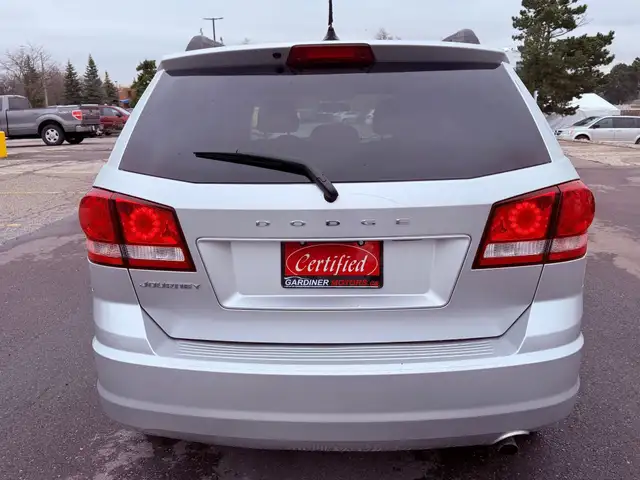 2011 Dodge Journey Front-wheel Drive 4dr Canada Value Pkg - Photo 3