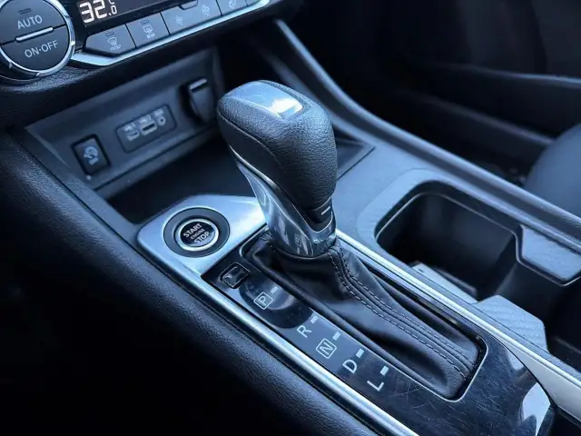 2024 Nissan Sentra SV SV | Dual Climate Control | Heated Seats - Photo 17