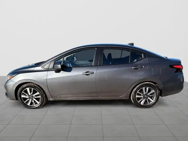 2024 Nissan Versa SV SV | Heated Seats | Blind Spot - Photo 5