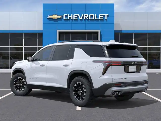 2026 Chevrolet Traverse Z71 - Photo 3
