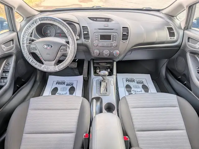 2016 Kia Forte 5-Door 5dr HB Auto EX | Heated seats! | Back-up c - Photo 9