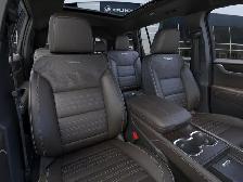 2026 GMC Acadia Denali Ultimate - Photo 6