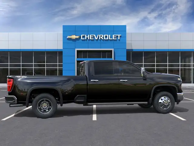 2026 Chevrolet Silverado 3500HD LTZ Heated Seats - Photo 5