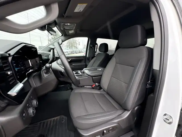 2025 Chevrolet Silverado 1500 LT - Photo 15