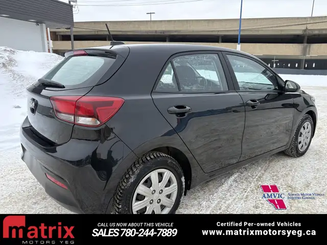 2022 KIA Rio S - Photo 8