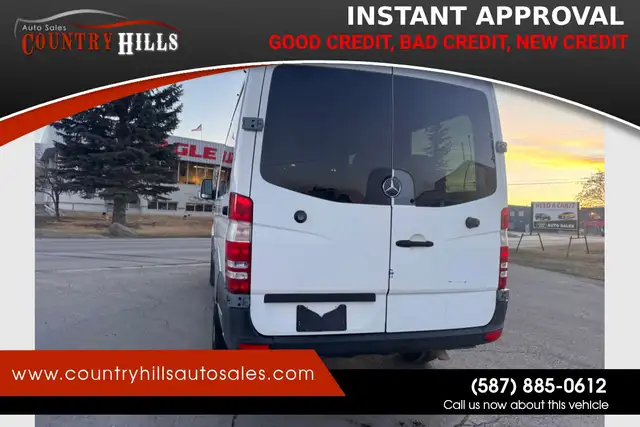 2016 Mercedes-Benz Sprinter 2500 AWD 12-PASSENGER DIESEL - Photo 25
