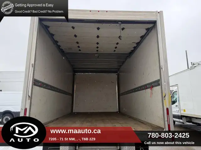 2019 Chevrolet Express Cutaway 3500 16 Feet Cube van - Comes wit - Photo 6