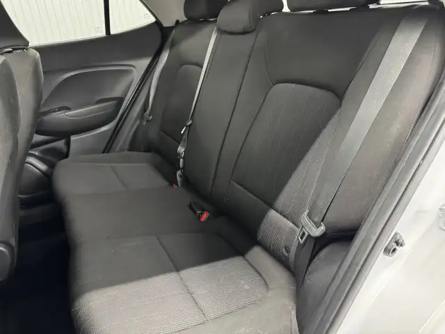 Hyundai Venue Essential A/c Caméra 2021 à vendre - Photo 19