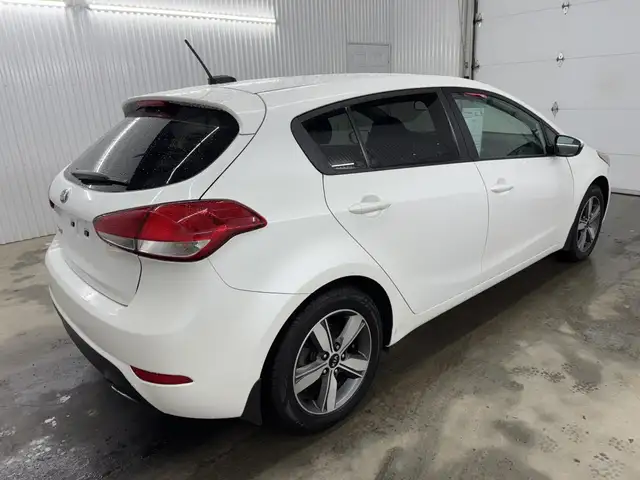 KIA Forte5 LX  2018 à vendre - Photo 11
