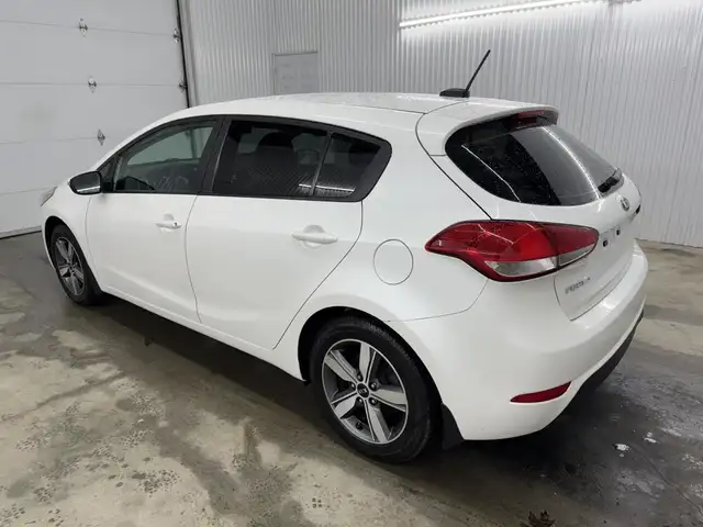 KIA Forte5 LX  2018 à vendre - Photo 13