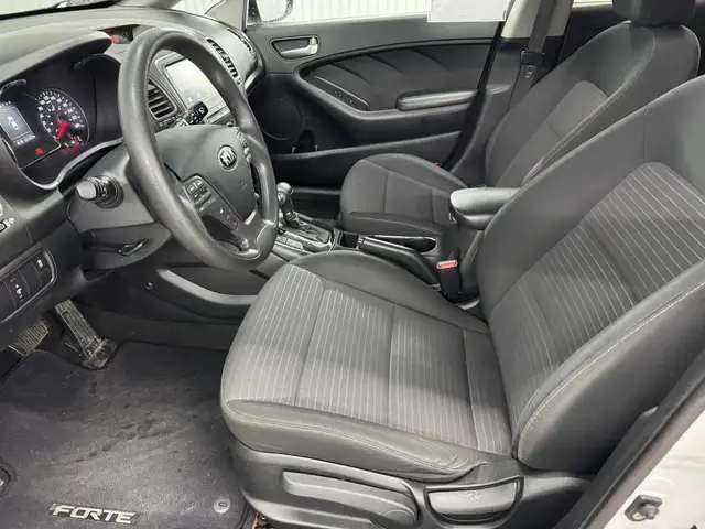 KIA Forte5 LX  2018 à vendre - Photo 14