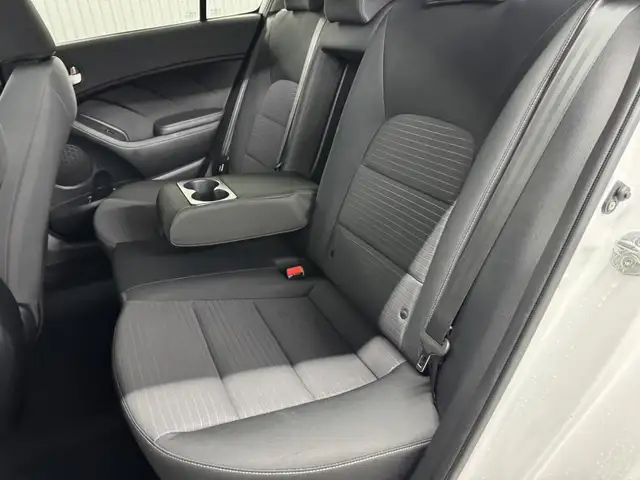 KIA Forte5 LX  2018 à vendre - Photo 18