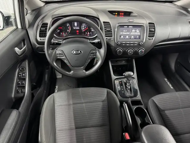 KIA Forte5 LX  2018 à vendre - Photo 20