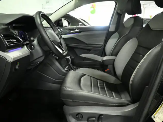 2024 Volkswagen Taos Highline No Accident Leather Panoroof BEATS - Photo 25